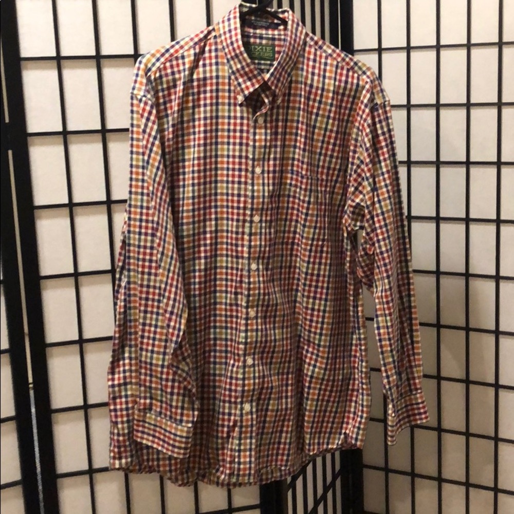 Large - Button Down - image 1